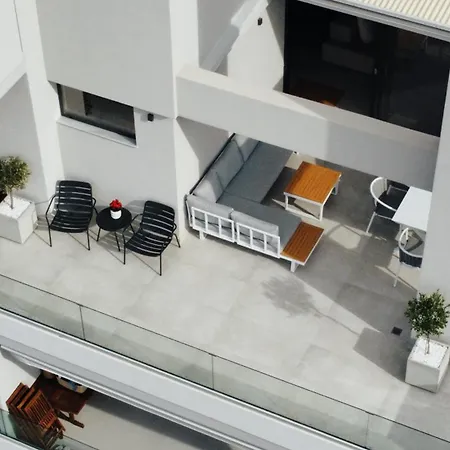 Olo Luxury Penthouse By 8essentially *