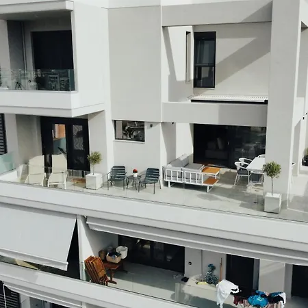 Olo Luxury Penthouse By 8essentially Apartment *