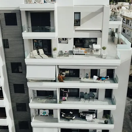 Olo Luxury Penthouse By 8essentially Apartment *